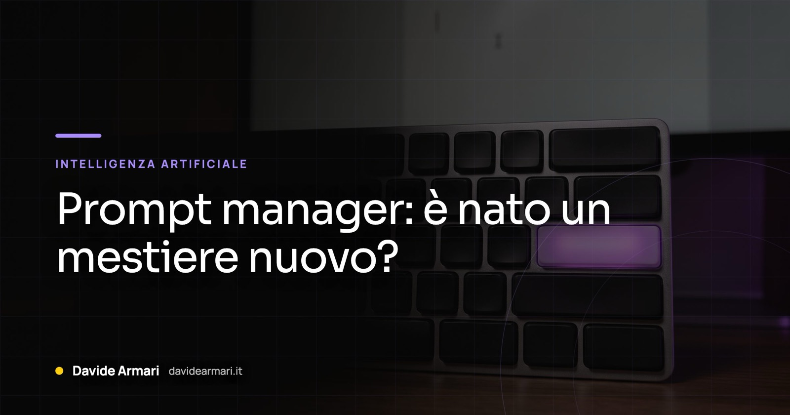 Prompt manager: è nato un mestiere nuovo?. Tastiera da vicino col solo tasto invio acceso di viola